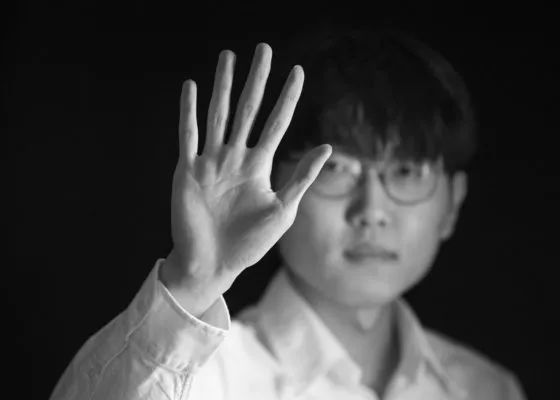CCTV6 VIP影院 全部 电影 电视剧 影人 视频 图片 新闻 更新时间 所有 1小时内 今日内 1周内 1个月内 从资讯频道搜索 结果 204340 条 中山美穗新片扮“痴情女” 12年后重回大荧幕 2009-09-24 中山美穗与“恋人”西岛俊秀 中山美穗 已在法国巴黎定居的39岁女星中山美穗，其时隔12年重归影坛的最新作《再见何时》将于2010年初上映。