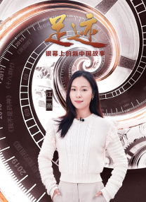 多张“艾莎”在片场大笑和与其他演员互动的照片流出，让人浮想联翩。